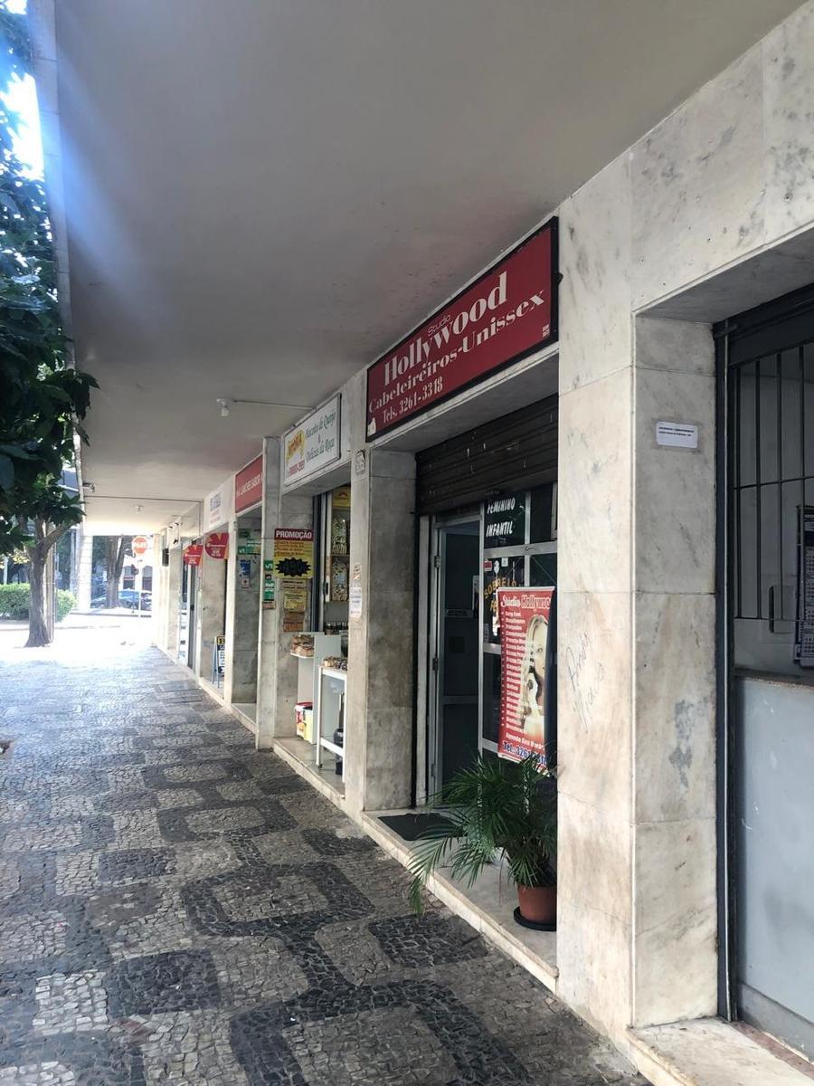 Sala, Funcionários, 0 Vaga