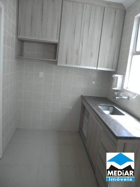 Apartamento, Floresta, 2 Quartos, 1 Vaga