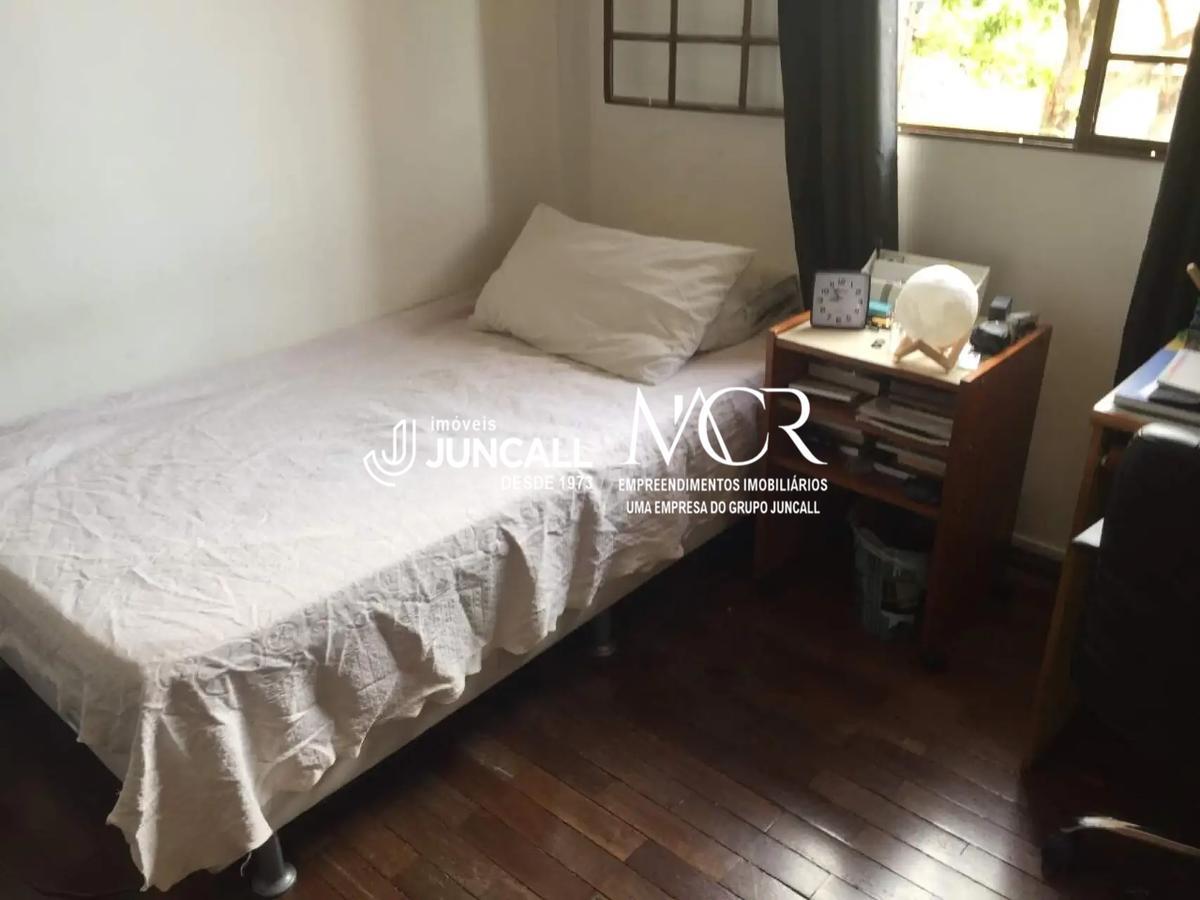 Casa, Cachoeirinha, 4 Quartos, 3 Vagas, 1 Suíte