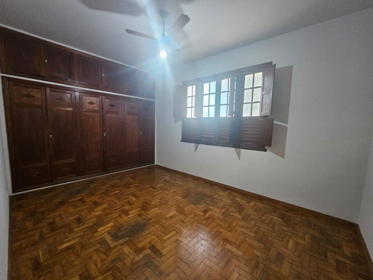 Casa, Renascença, 4 Quartos, 2 Vagas