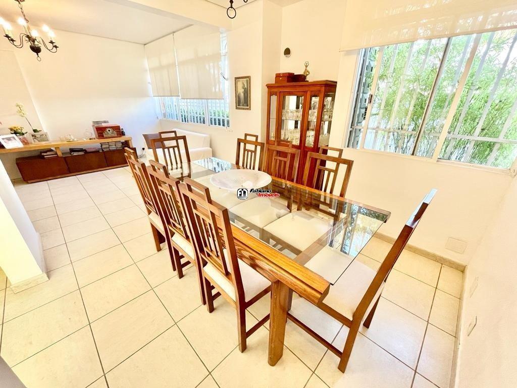 Casa, Itapoã, 4 Quartos, 6 Vagas, 1 Suíte
