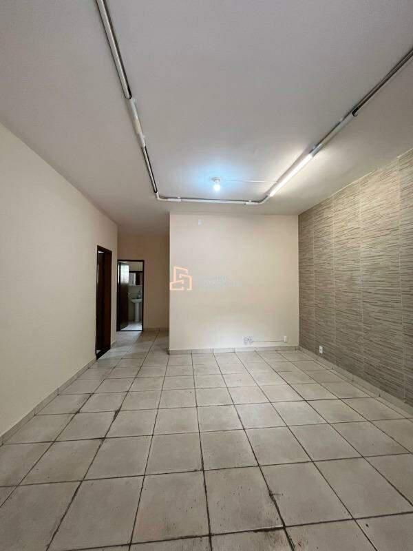 Casa, Parque Recreio, 2 Quartos, 2 Vagas, 1 Suíte