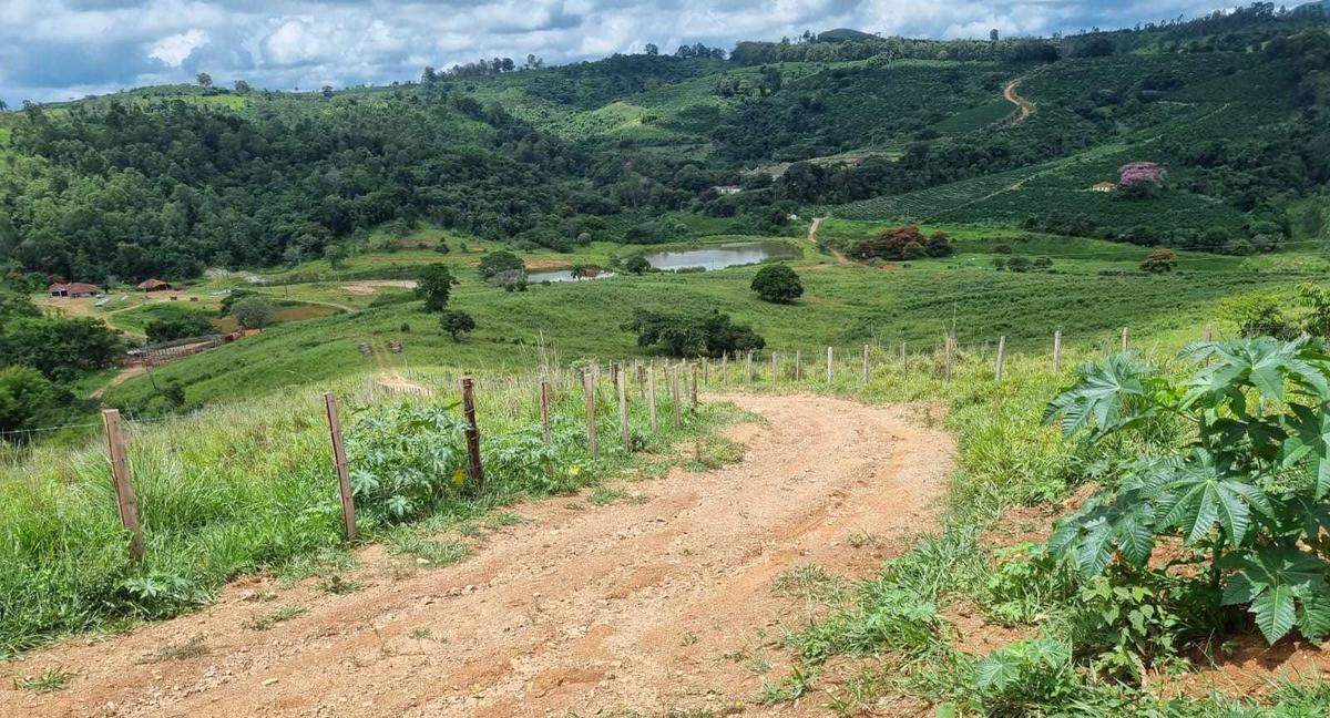 Fazenda, Zona Rural, 2 Quartos, 1 Vaga