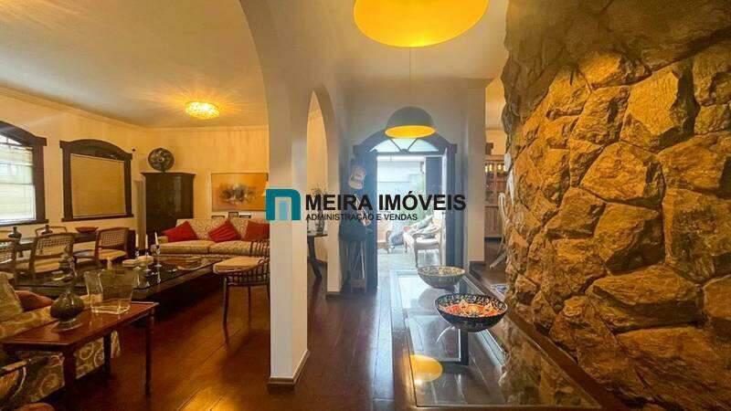 Casa, Comiteco, 5 Quartos, 6 Vagas, 2 Suítes