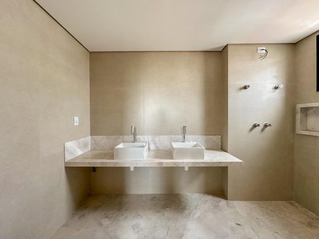 Cobertura, Jaraguá, 3 Quartos, 4 Vagas, 2 Suítes