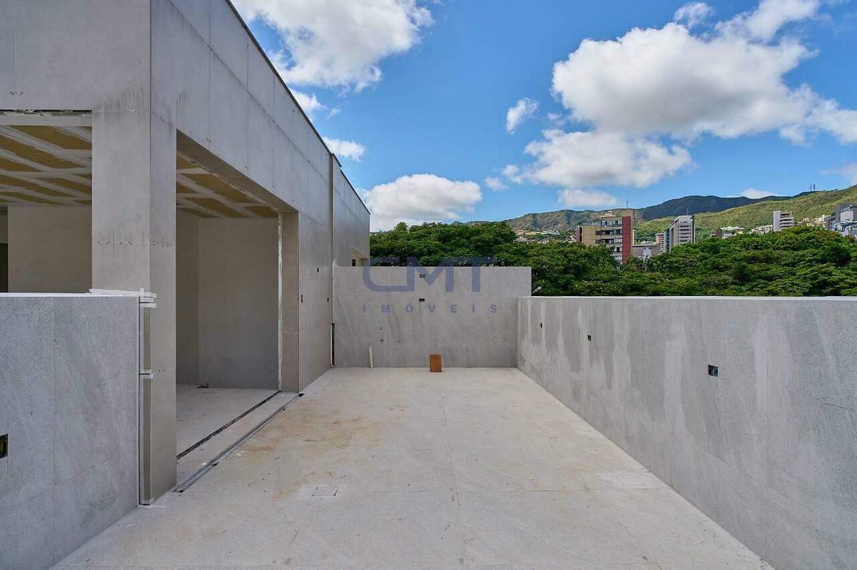 Cobertura, Cruzeiro, 2 Quartos, 2 Vagas, 2 Suítes