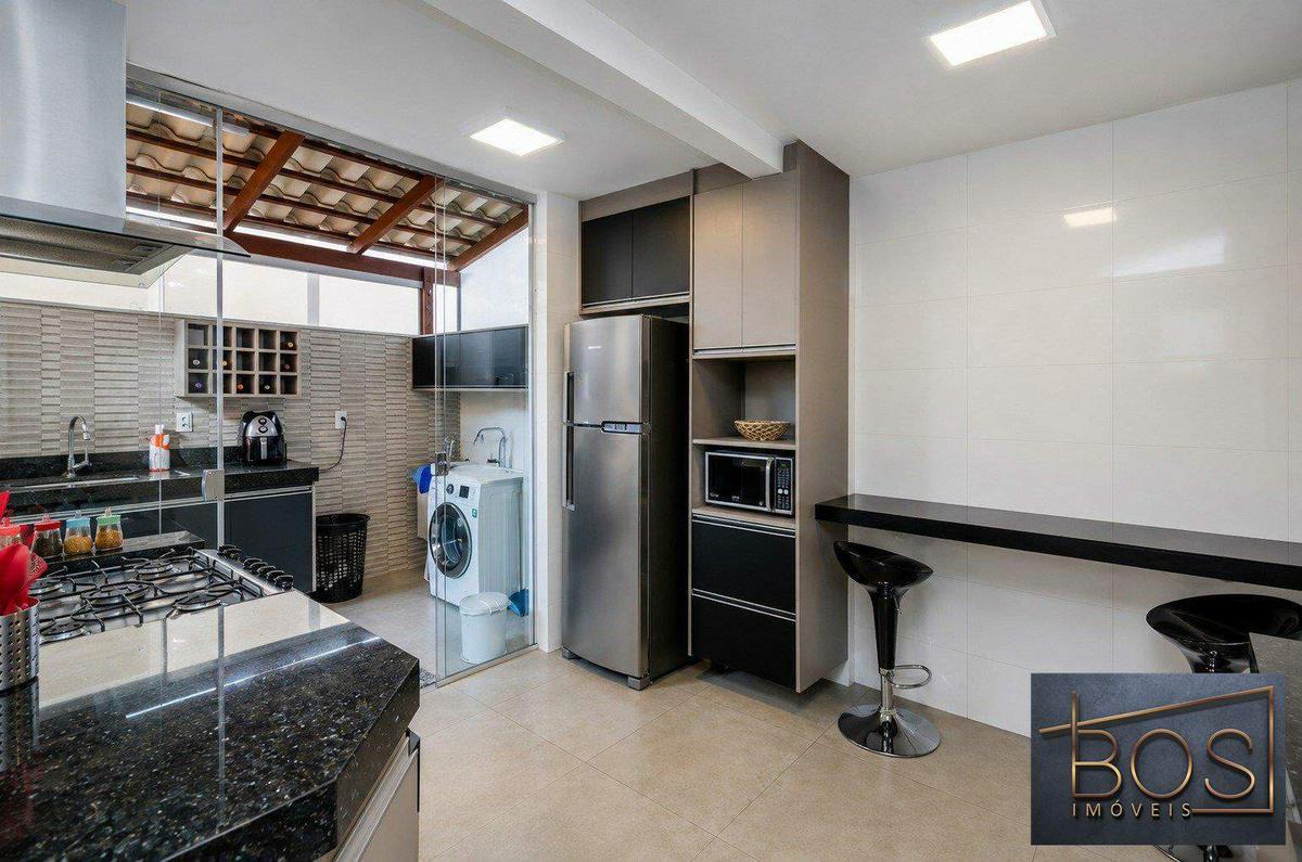 Apartamento, Santa Lúcia, 3 Quartos, 1 Vaga, 1 Suíte