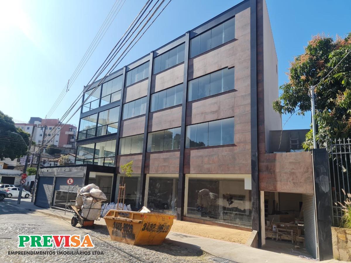 Galpão, Floresta, 0 Quarto, 10 Vagas