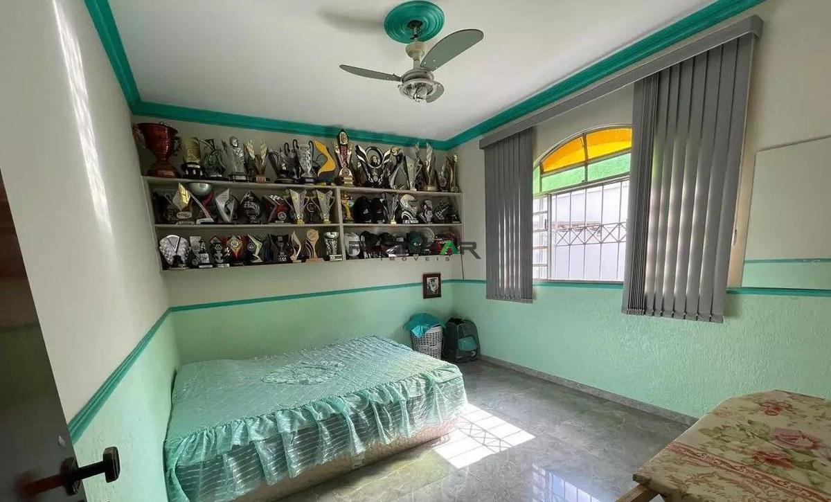 Casa, Jardim Riacho das Pedras, 3 Quartos, 6 Vagas, 2 Suítes