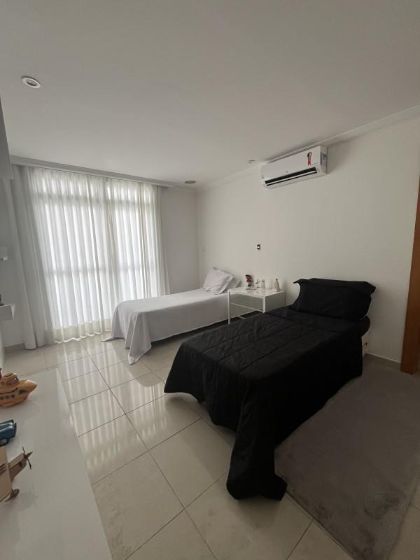 Casa, Jardim Riacho das Pedras, 4 Quartos, 2 Vagas, 1 Suíte