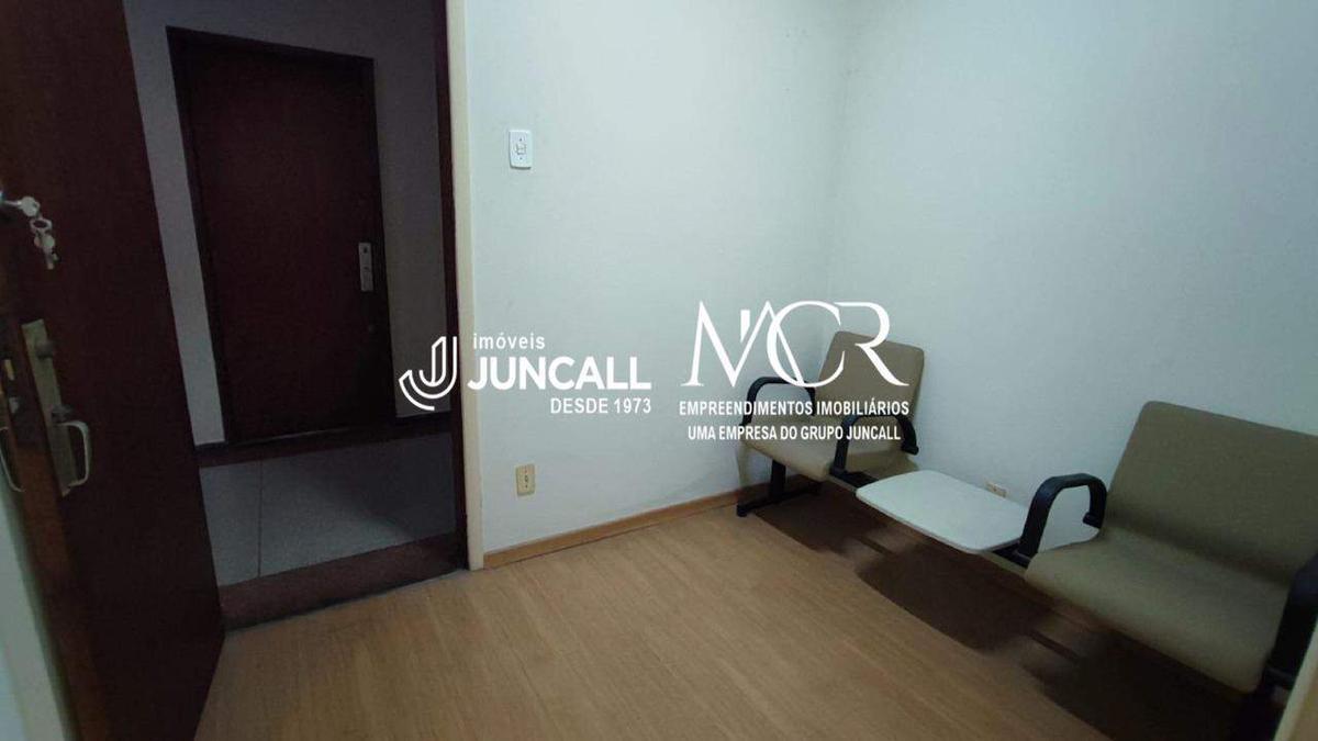 Sala, Centro