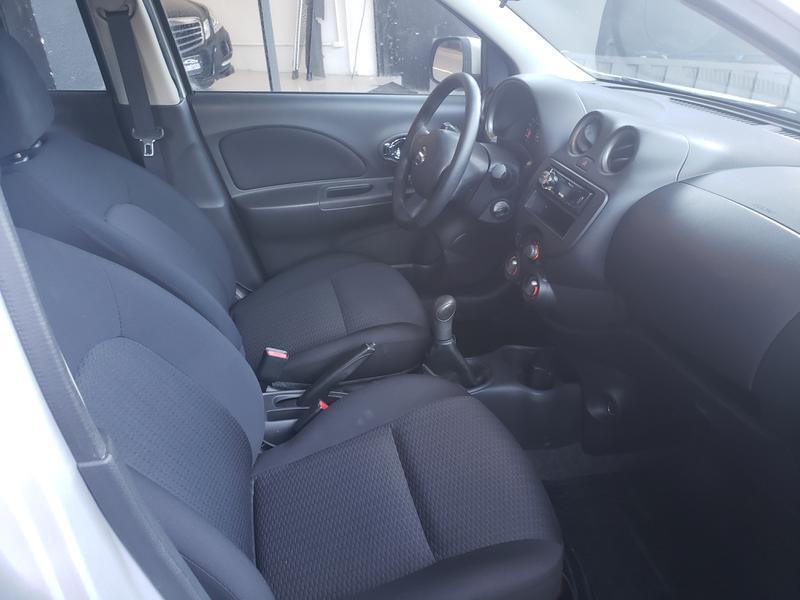 Nissan March S 1.6 16v Flex Fuel 5p