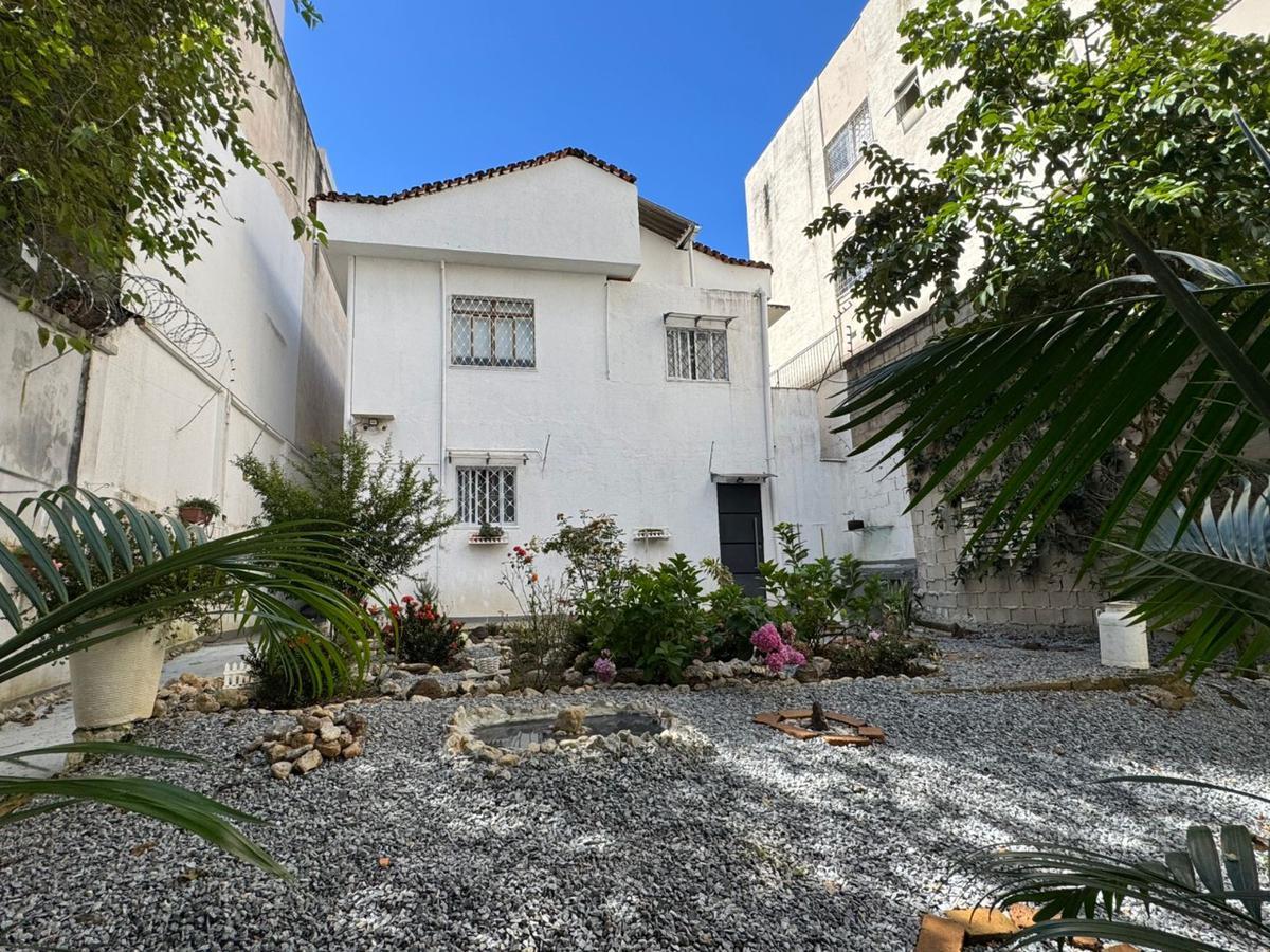 Casa, Sagrada Família, 4 Quartos, 2 Vagas