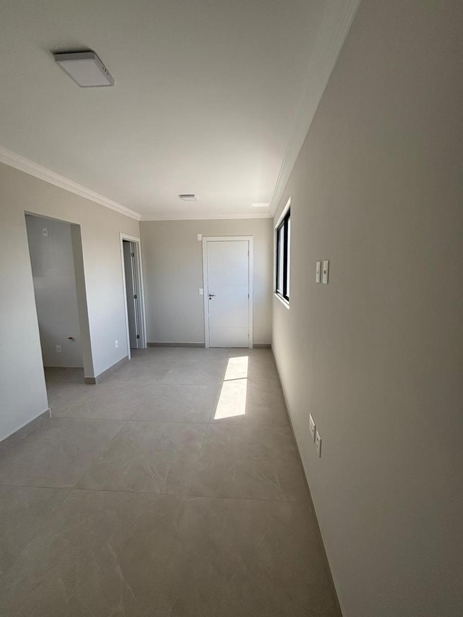 Apartamento, Sagrada Família, 2 Quartos, 2 Vagas