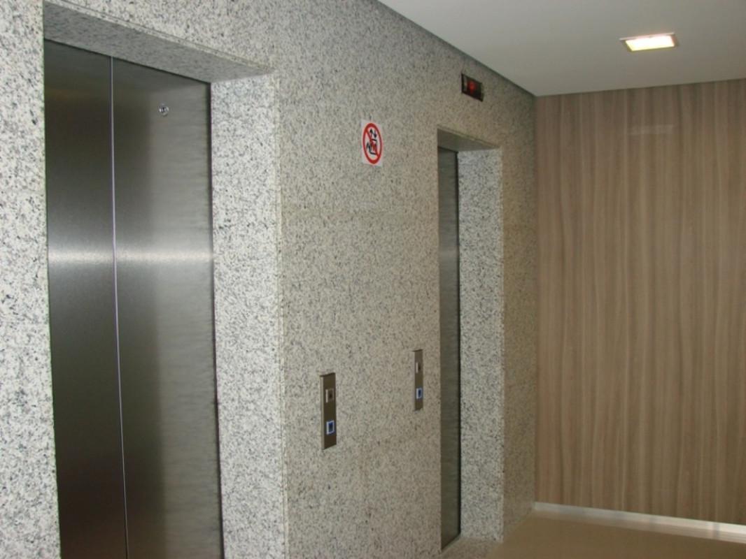 Sala, Barro Preto, 0 Quarto, 1 Vaga