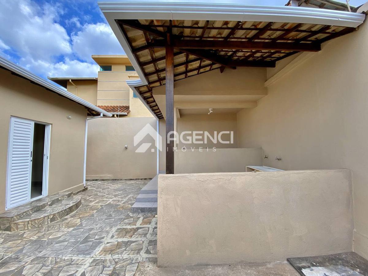 Casa, Vale do Sol, 3 Quartos, 0 Vaga, 2 Suítes