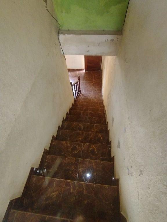 Casa, Morro São Francisco, 1 Quarto, 0 Vaga