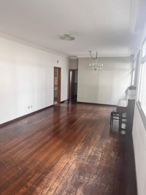 Apartamento, Funcionários, 4 Quartos, 2 Vagas, 1 Suíte