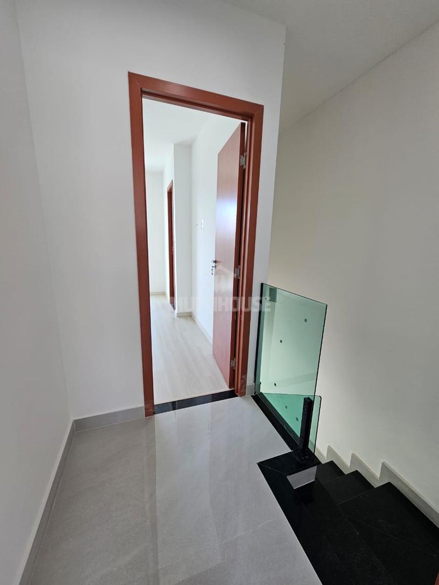 Casa, Jardim Leblon, 2 Quartos, 2 Vagas, 1 Suíte