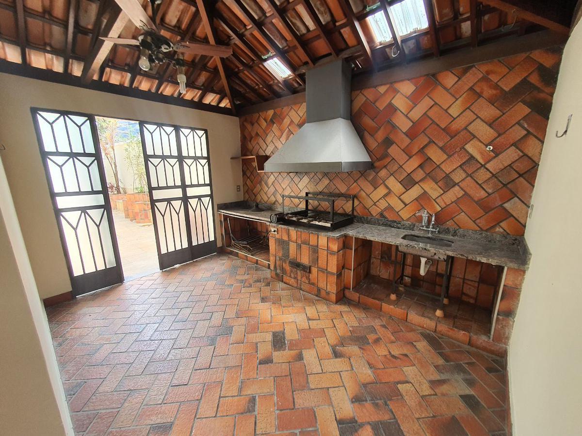 Casa, Jaraguá, 3 Quartos, 3 Vagas, 1 Suíte