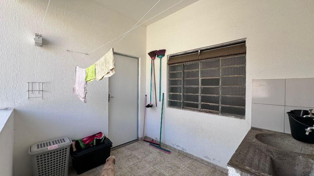 Casa, Itacolomi, 2 Quartos, 1 Vaga