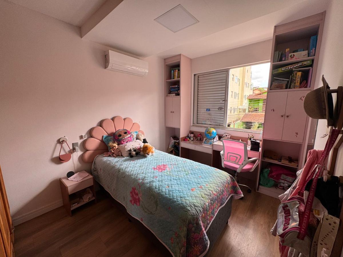 Cobertura, Santa Cruz, 4 Quartos, 2 Vagas, 2 Suítes