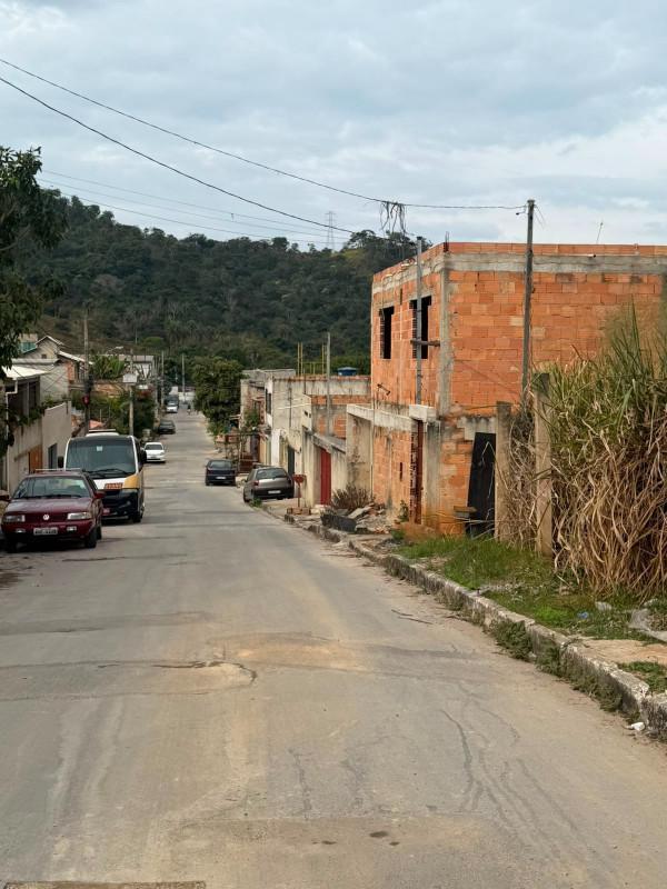 Andar, Castanheira, 0 Quarto, 0 Vaga