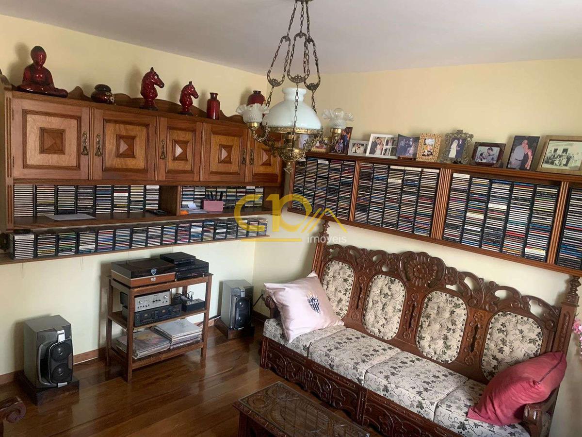 Casa, Cidade Nova, 4 Quartos, 3 Vagas, 1 Suíte