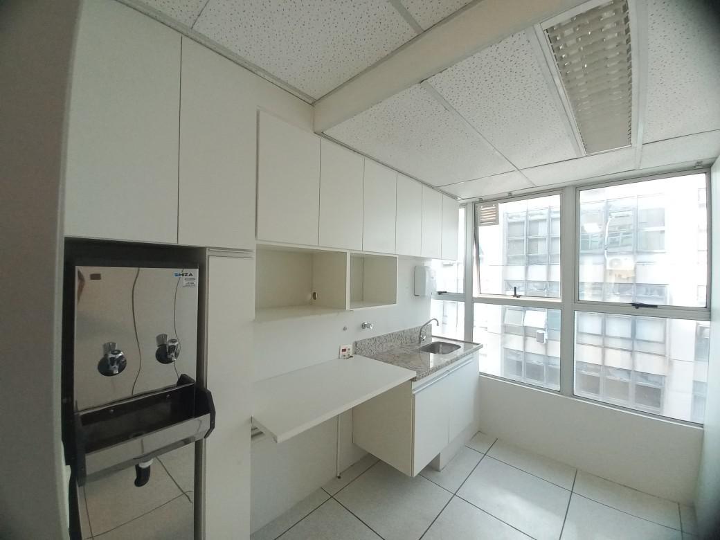 Sala, Savassi, 0 Quarto, 2 Vagas