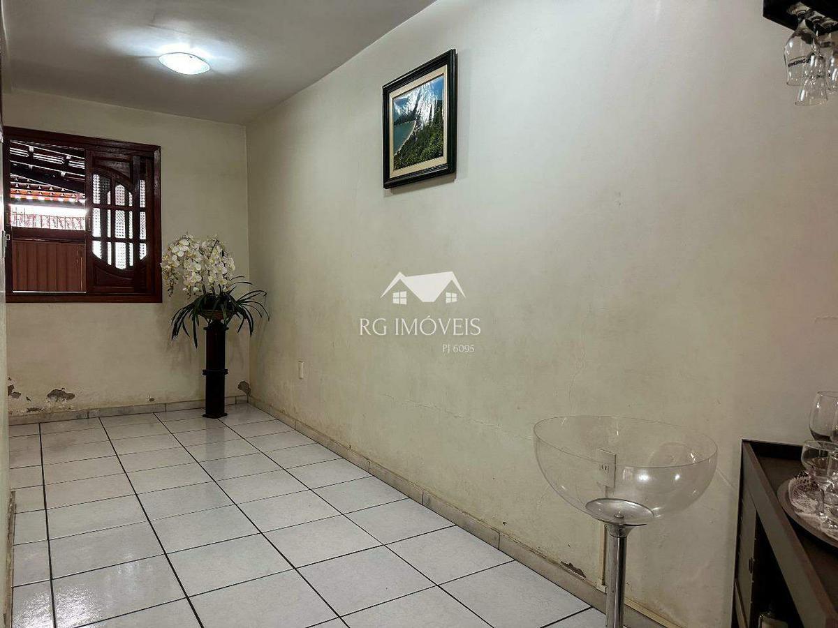 Casa, Conjunto Ademar Maldonado, 5 Quartos, 4 Vagas, 2 Suítes