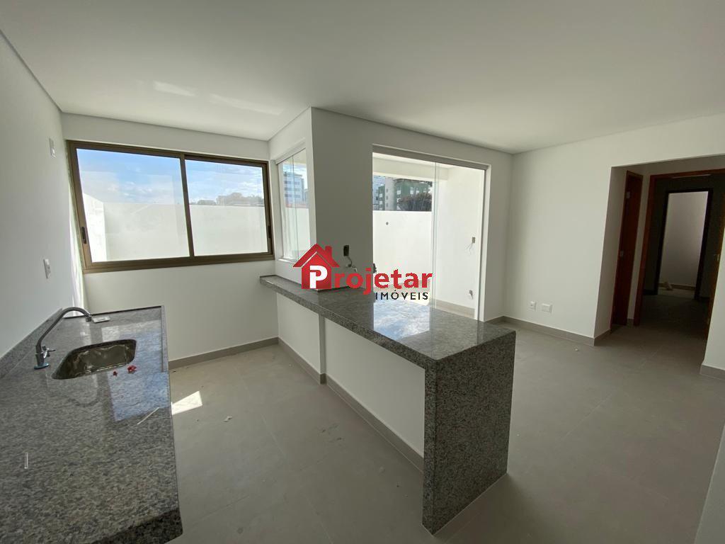 Apartamento, Sagrada Família, 2 Quartos, 2 Vagas, 1 Suíte