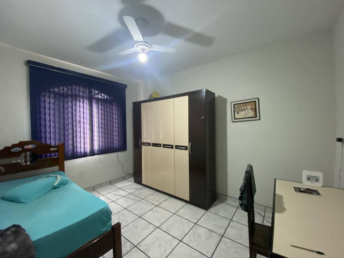 Casa, Olaria, 3 Quartos, 2 Vagas, 1 Suíte