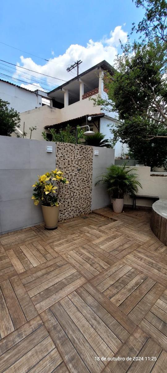 Casa, Santa Mônica, 5 Quartos, 1 Vaga, 1 Suíte