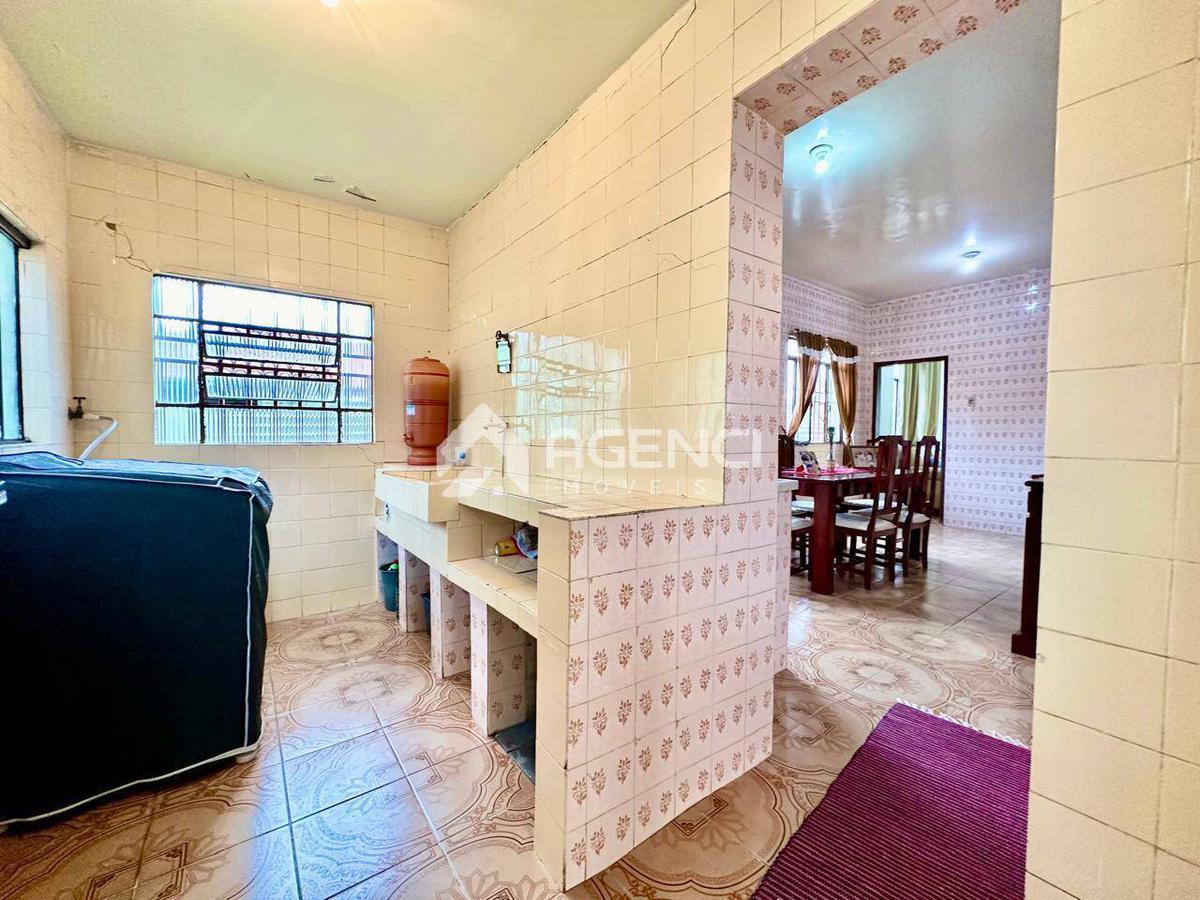 Casa, Santa Maria, 3 Quartos, 0 Vaga, 0 Suíte