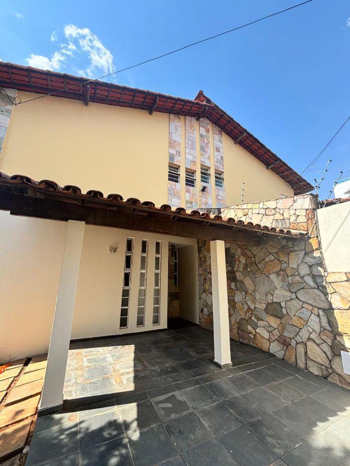 Casa, Jaraguá, 3 Quartos, 3 Vagas, 1 Suíte