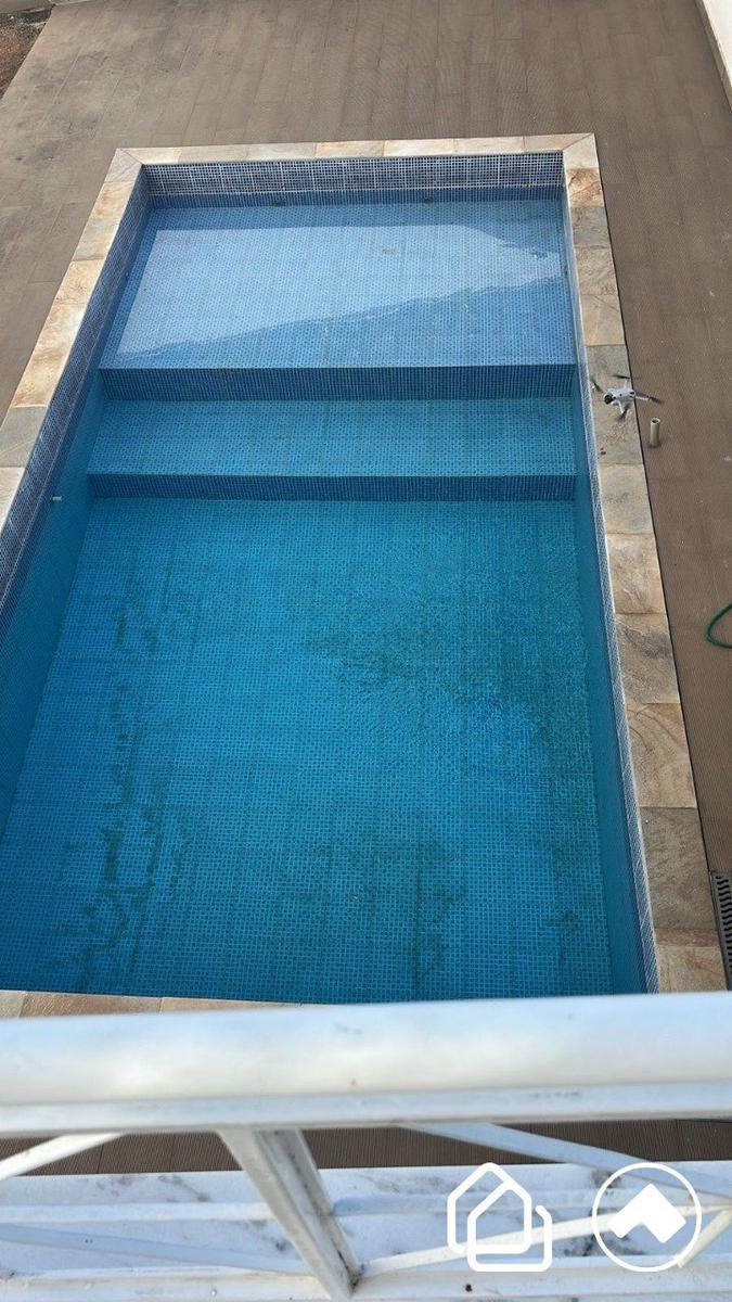 Casa, Estoril, 3 Quartos, 4 Vagas, 1 Suíte