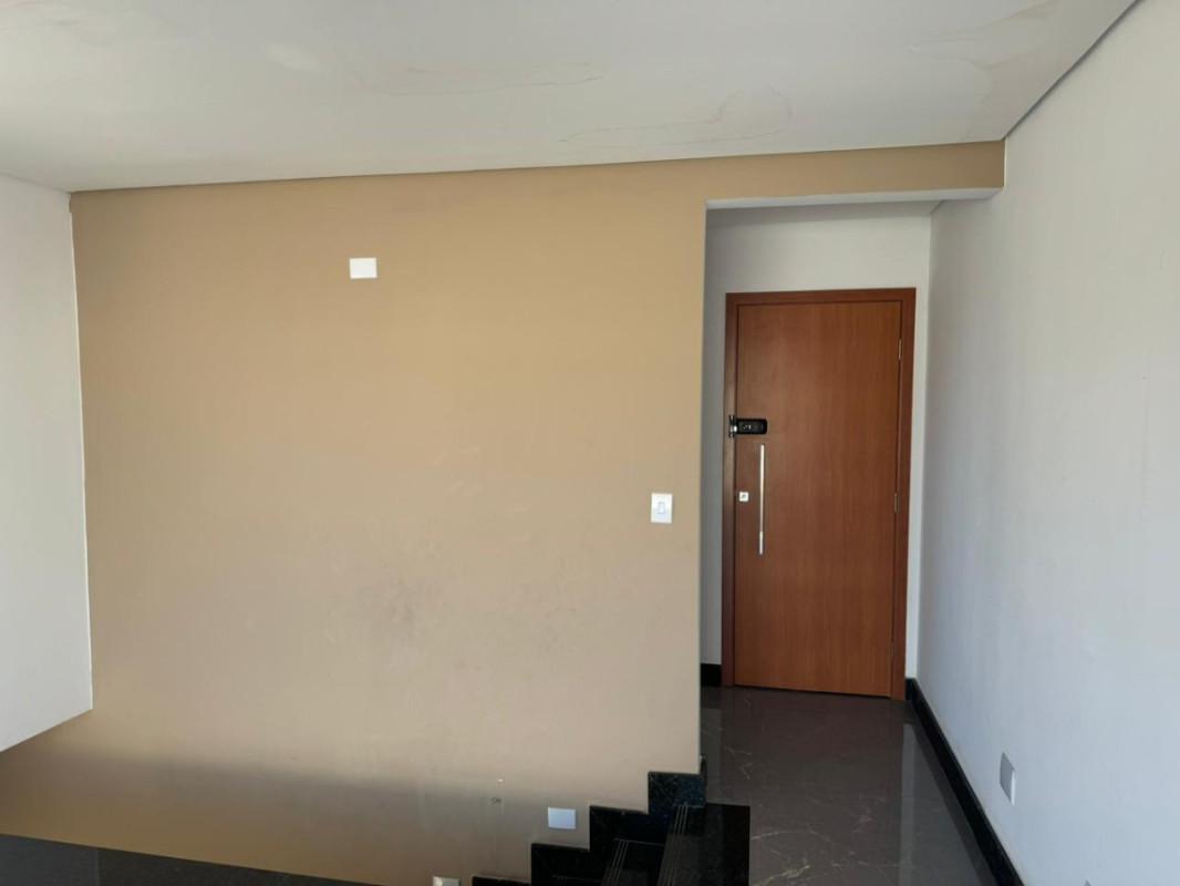 Cobertura, Santa Helena, 3 Quartos, 2 Vagas, 1 Suíte