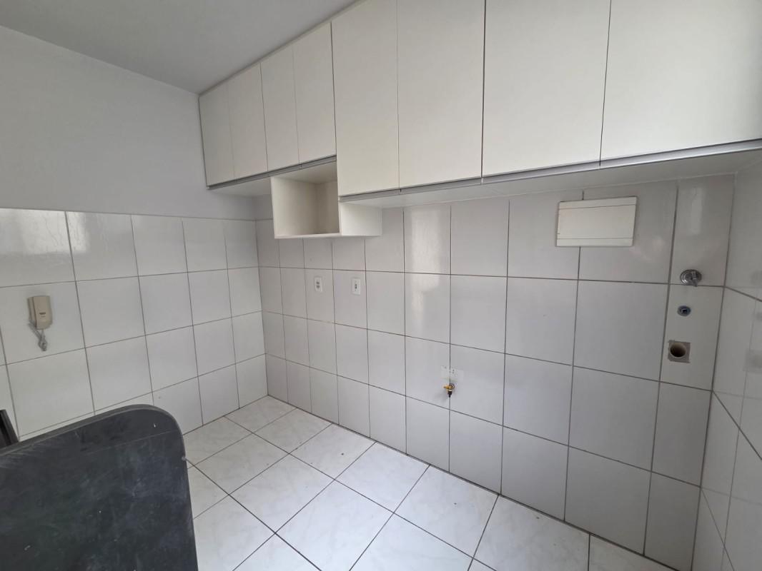 Apartamento, Distrito Industrial Doutor Hélio Pentagna Guimarães, 2 Quartos, 1 Vaga
