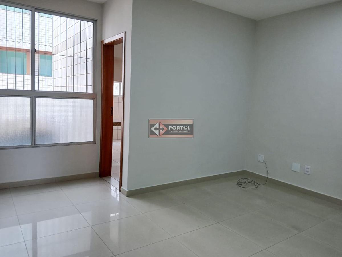 Apartamento, Itapoã, 3 Quartos, 2 Vagas, 1 Suíte
