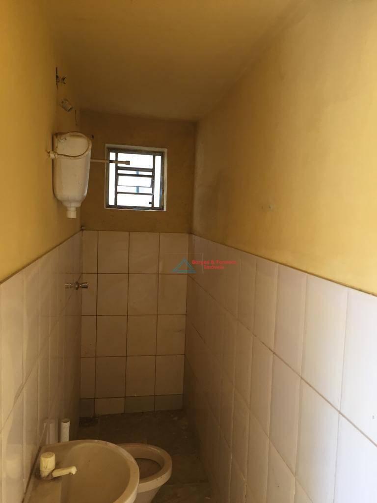 Casa, Centro, 2 Quartos, 0 Vaga
