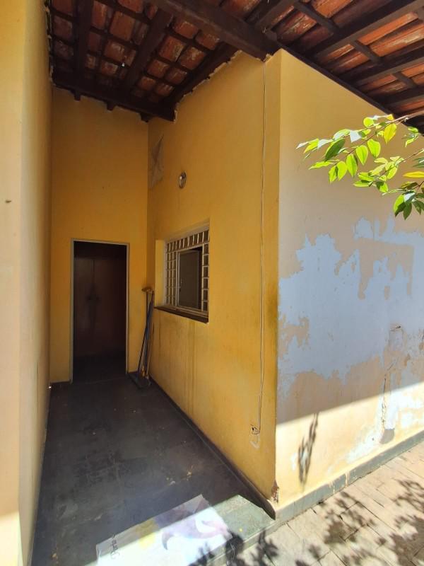 Casa, Nova Granada, 3 Quartos, 2 Vagas, 1 Suíte