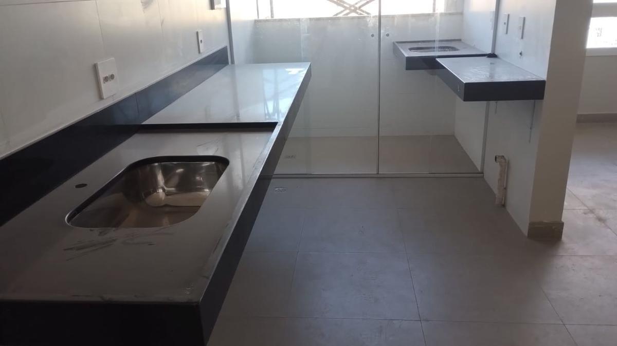 Apartamento, Ipiranga, 2 Quartos, 2 Vagas, 1 Suíte