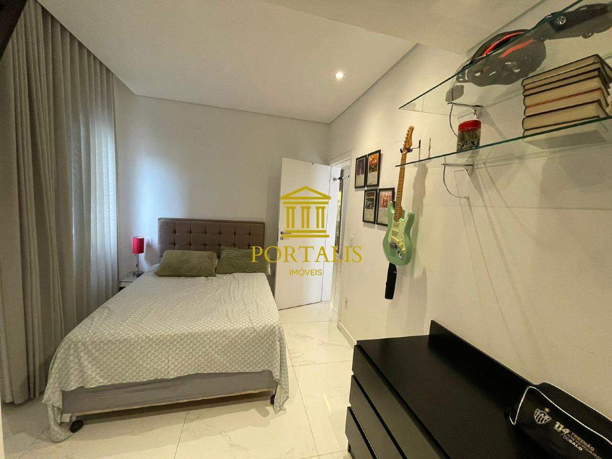 Casa, Graça, 3 Quartos, 2 Vagas, 1 Suíte