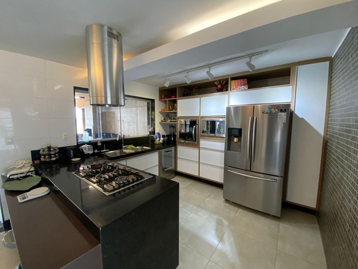 Casa, Santa Amélia, 3 Quartos, 4 Vagas, 2 Suítes