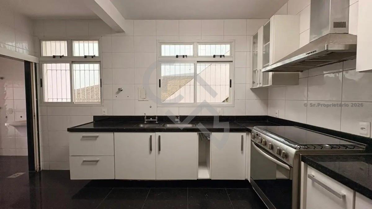 Casa, Vila Paris, 4 Quartos, 4 Vagas, 2 Suítes