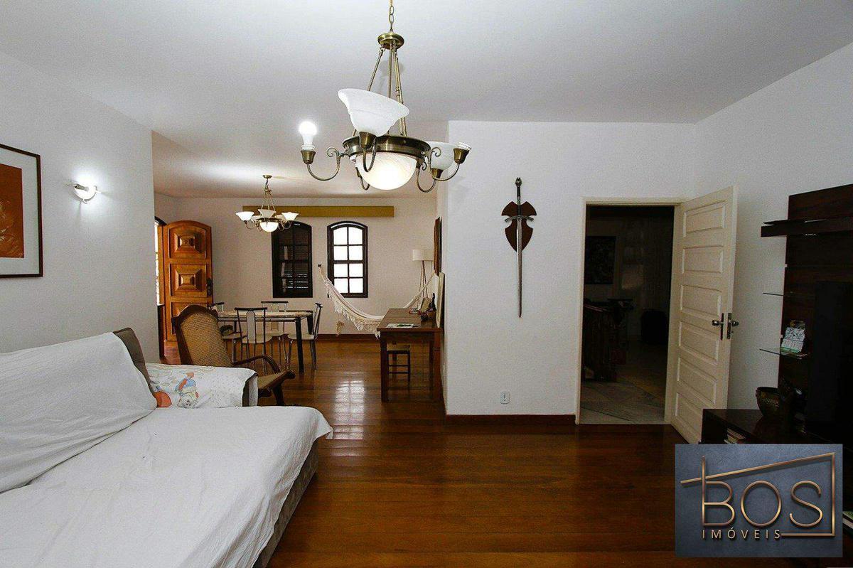 Casa, Santo Antônio, 5 Quartos, 4 Vagas, 2 Suítes