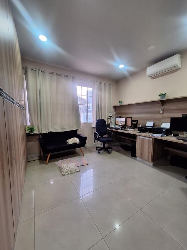 Casa, Novo Eldorado, 5 Quartos, 3 Vagas, 1 Suíte