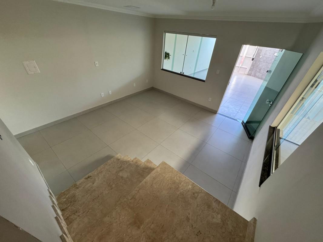 Casa, Cidade Nova, 3 Quartos, 3 Vagas, 1 Suíte