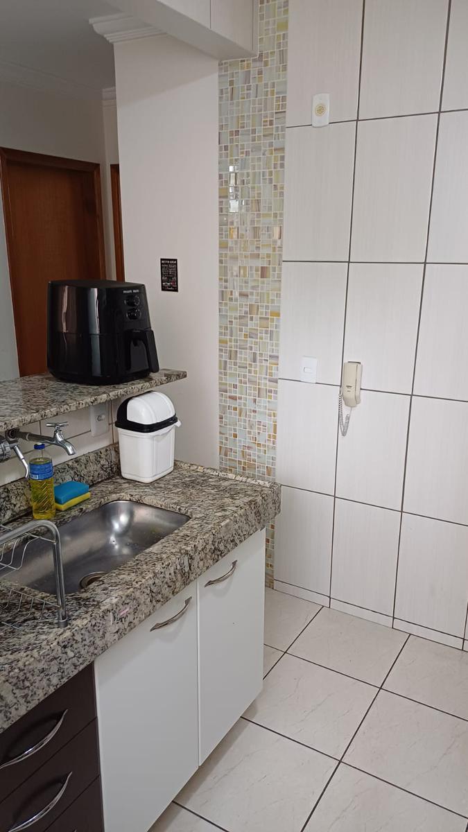 Apartamento, Cabral, 2 Quartos, 1 Vaga