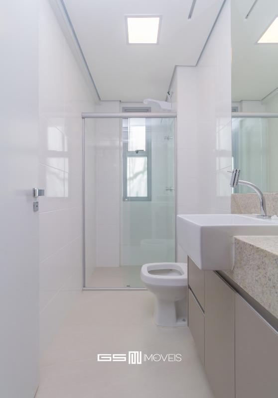 Apartamento, Sagrada Família, 3 Quartos, 2 Vagas, 1 Suíte